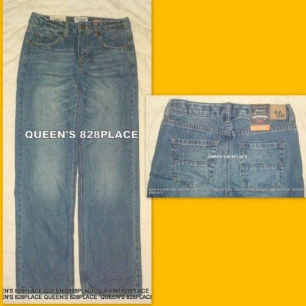 Nwt Ruum Boys Size 10 Blue Jeans loose fit